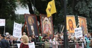 Многотысячное молитвенное стояние в Киеве